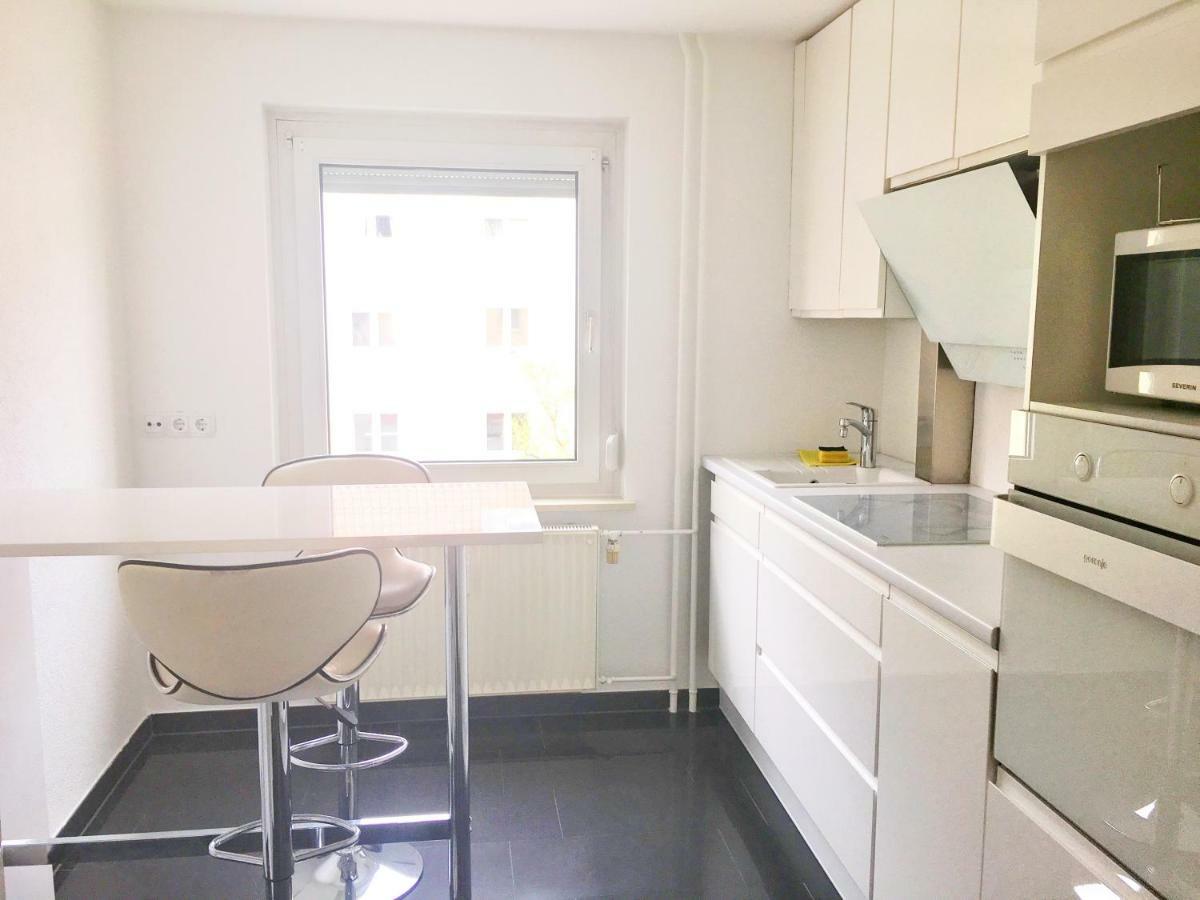Apartment In Center Фридрихсхафен Экстерьер фото